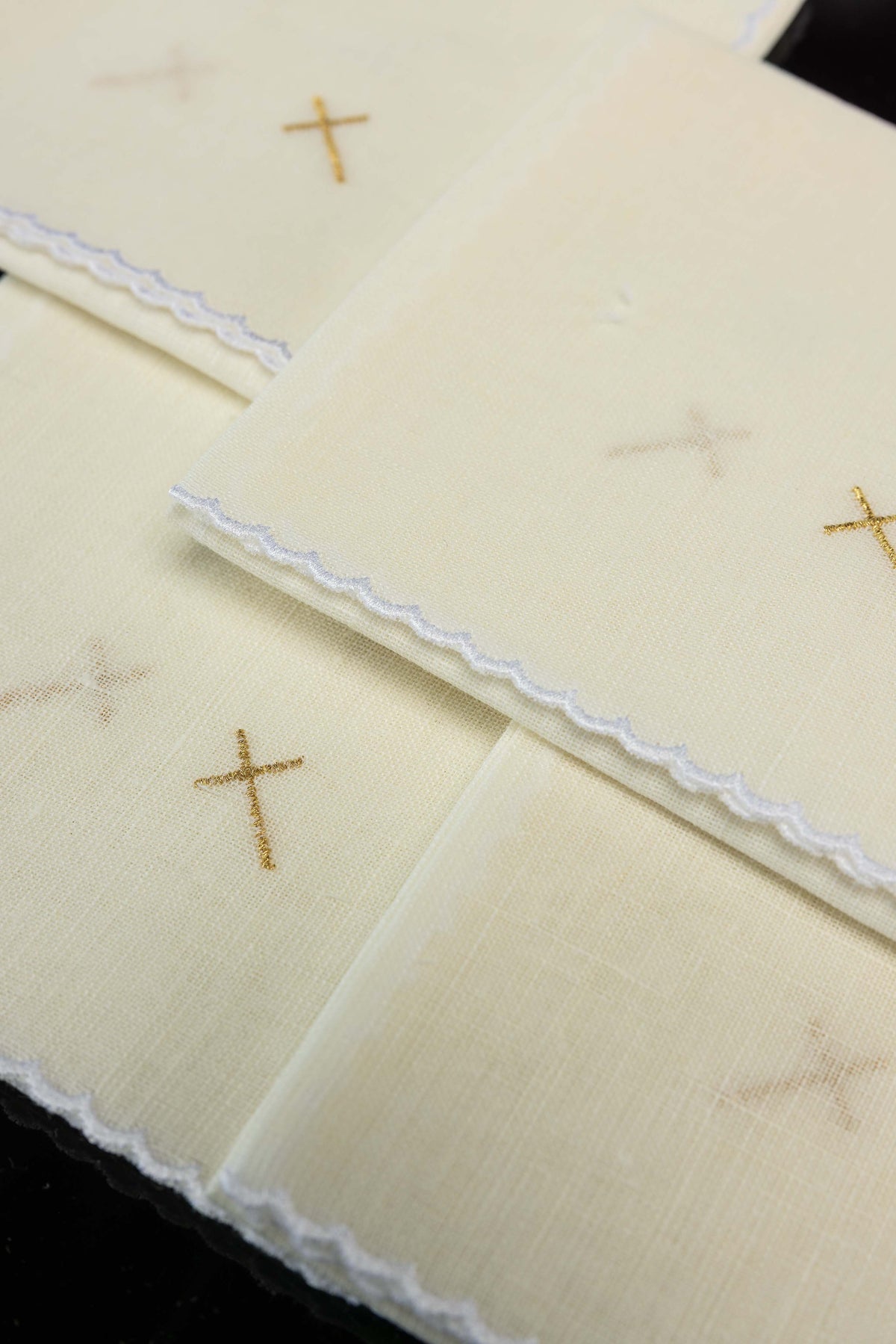 Vyšívaná kalíšková bielizeň Ryby