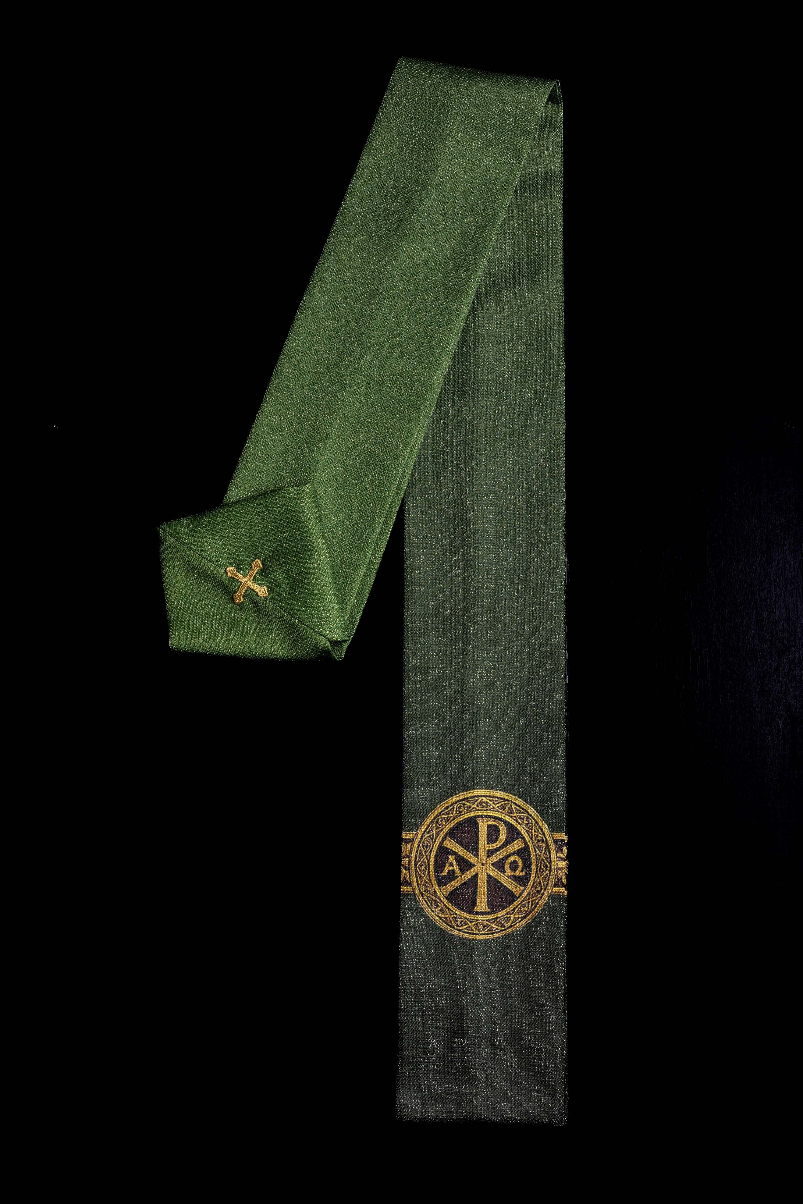 Ornat drukowany Pax zielony z bogatym złotym zdobieniem - ORNATY.PL