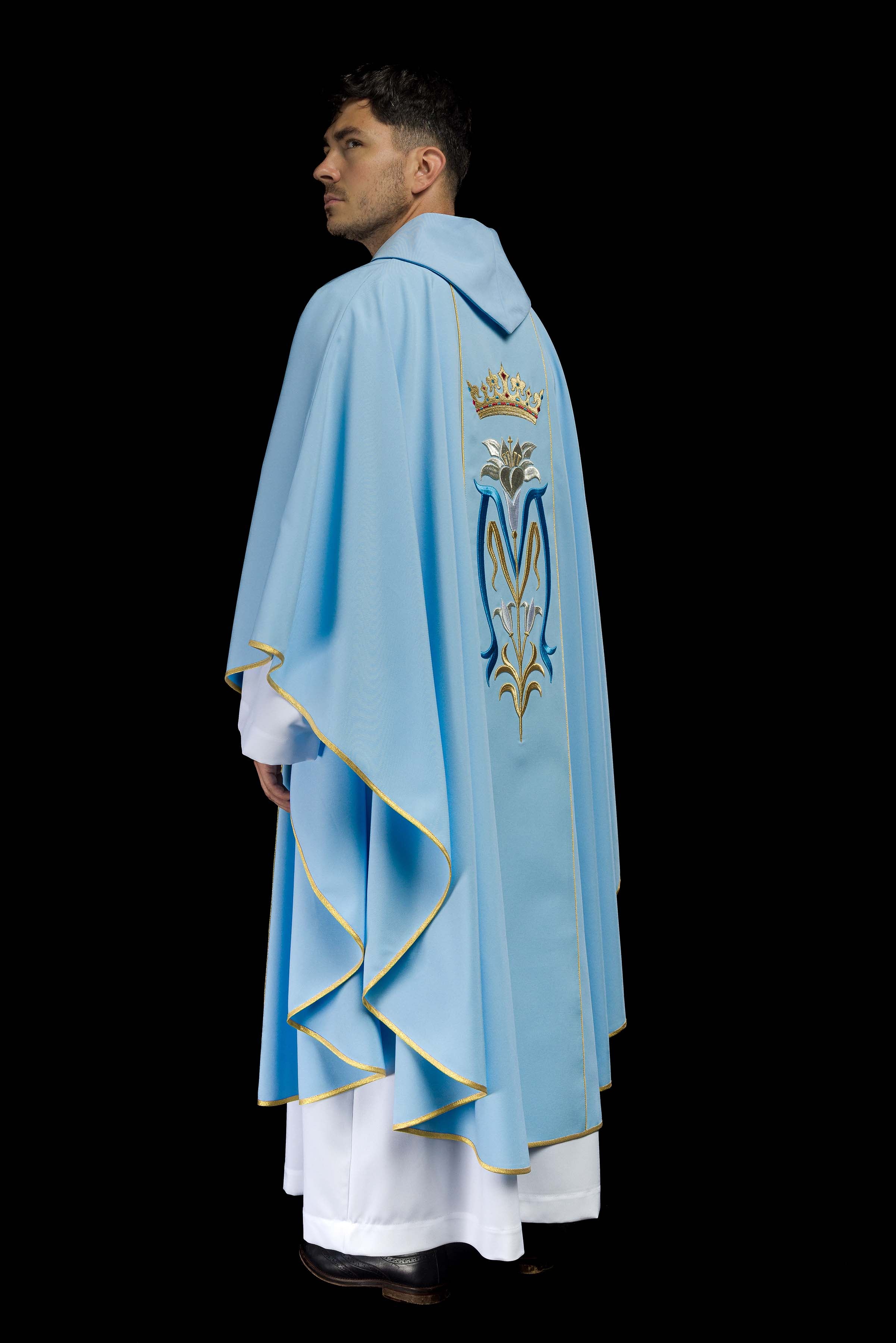 Ornat liturgiczny Maryjny haftowany z koroną Niebieski - ORNATY.PL