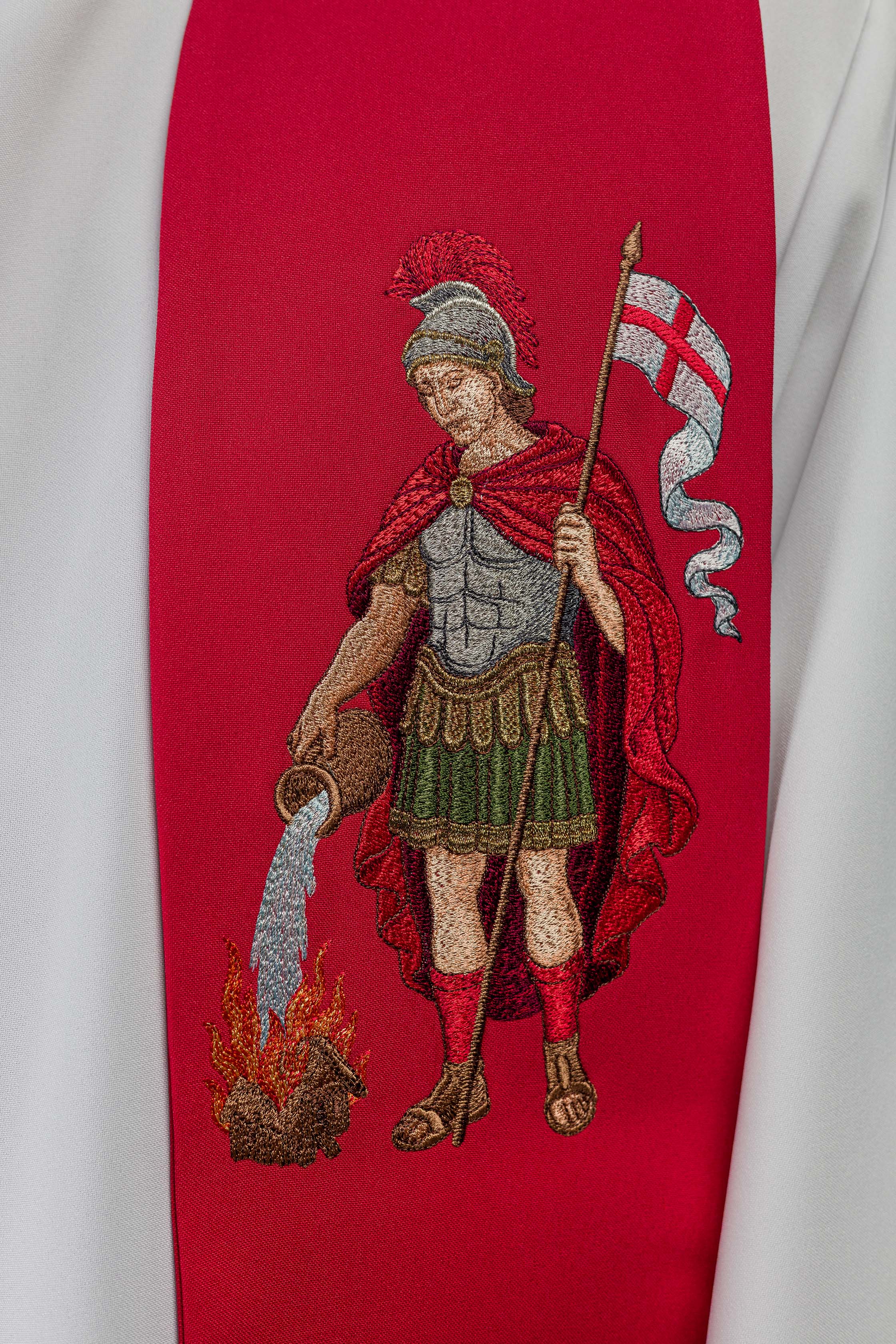 Stuła haftowana z wizerunkiem Świętego Floriana - ORNATY.PL