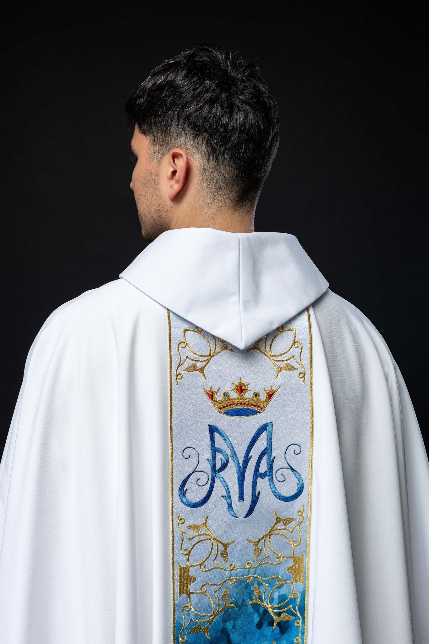 Ornat liturgiczny Maryjny z pasem haftowanym i sublimowanym