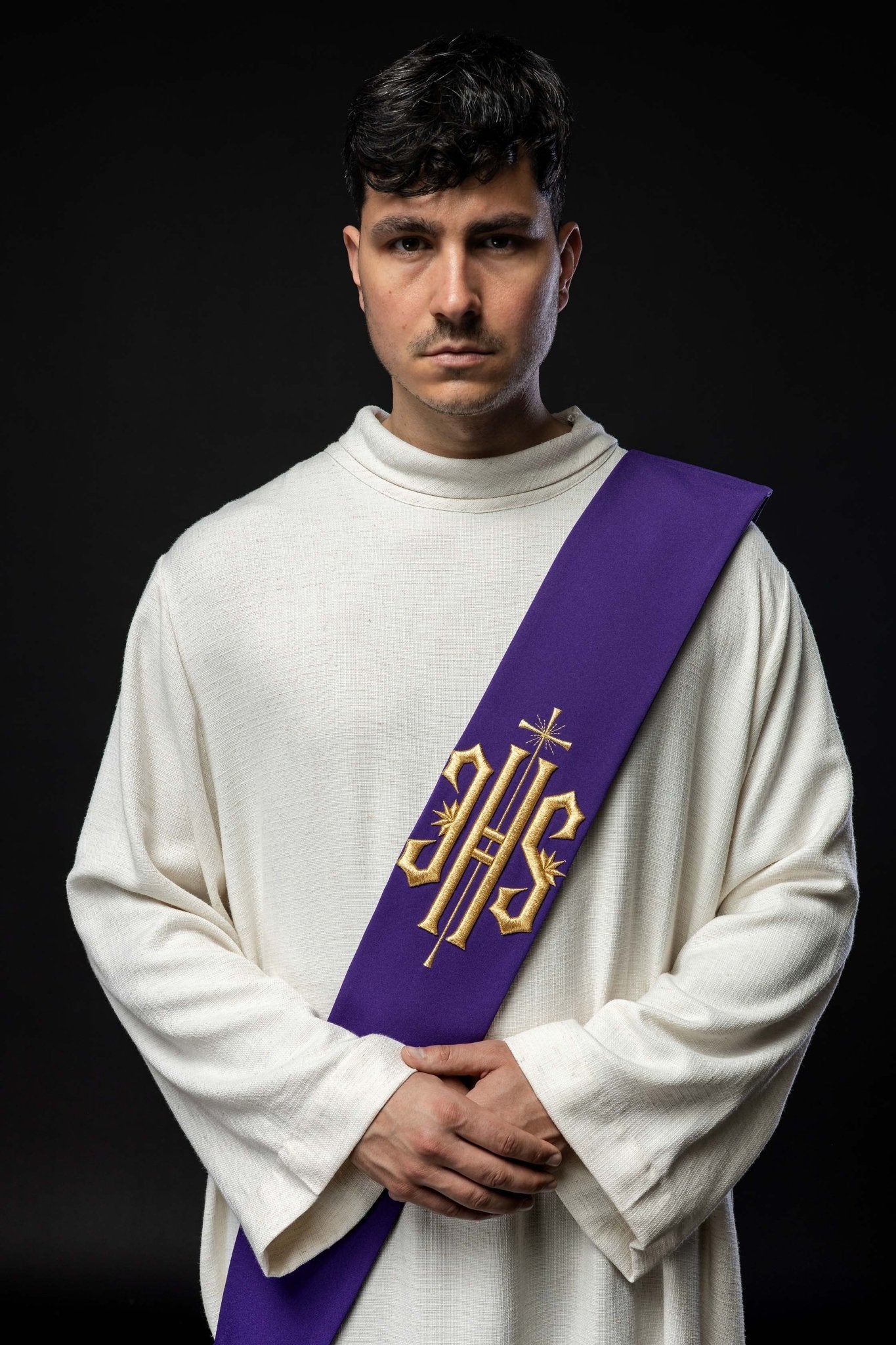 Stuła Diakońska haftowana IHS z Krzyżem