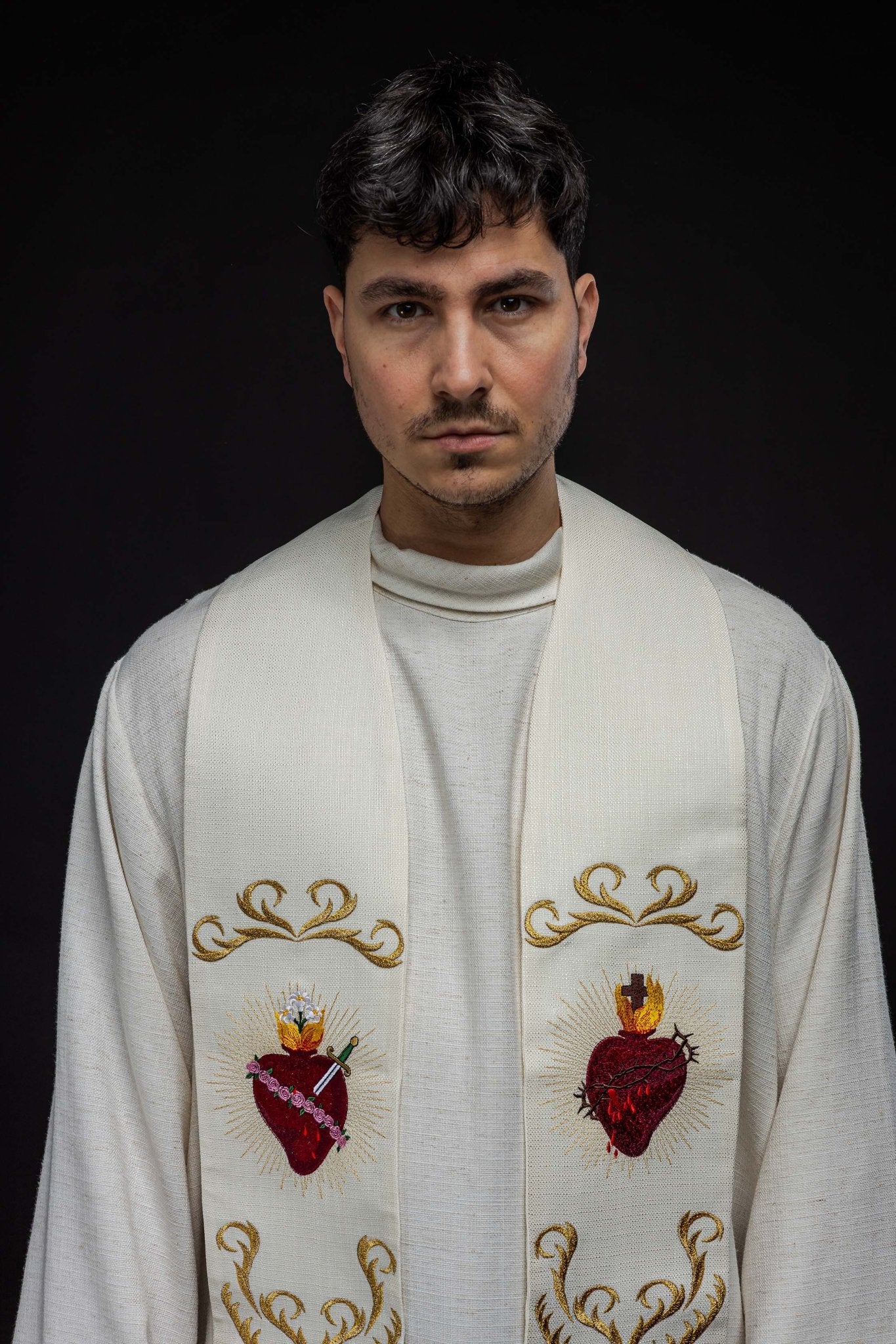 Stuła haftowana z sercem Jezusa i Maryi Ecru