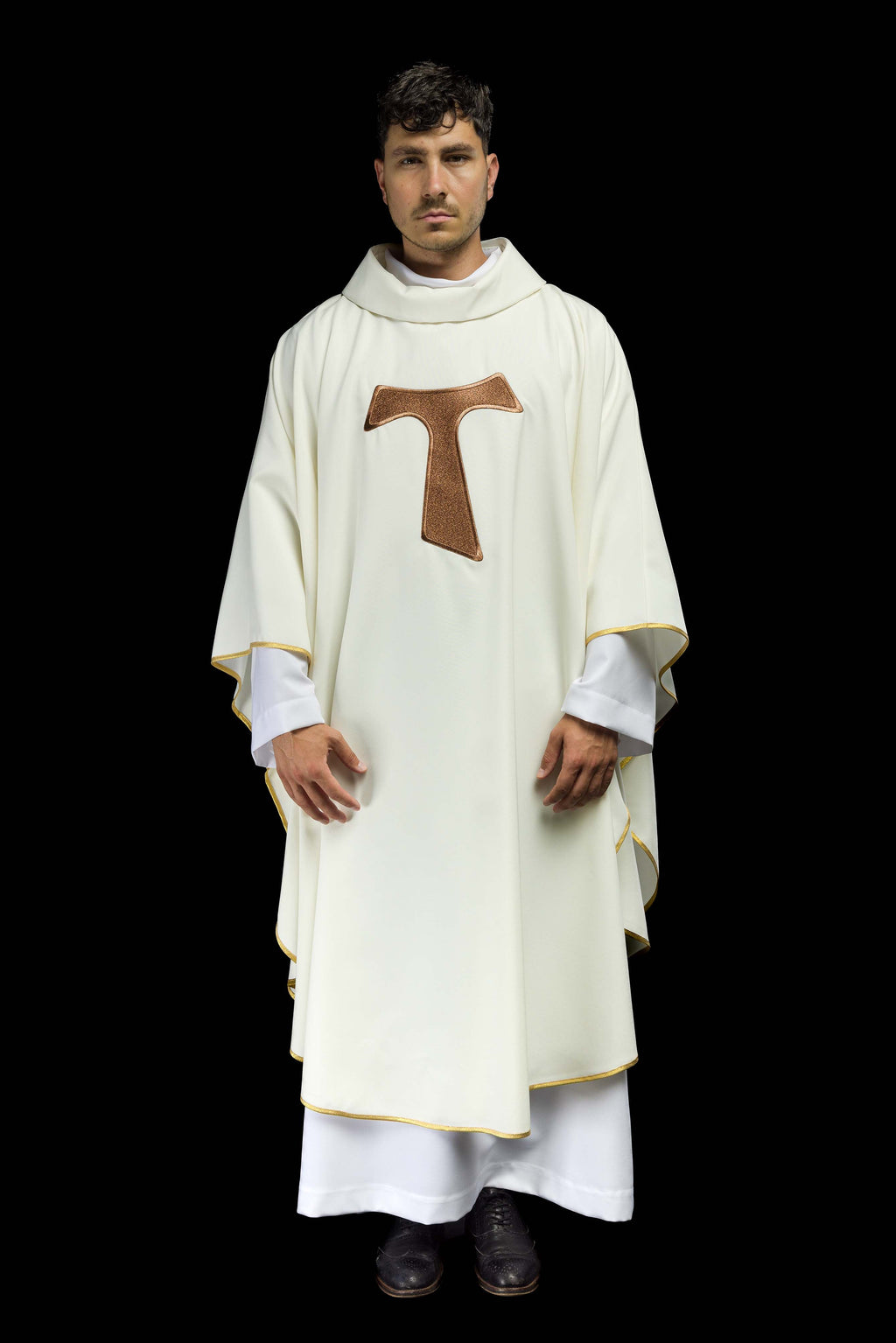 Ornat liturgiczny z franciszkańskim krzyżem - ORNATY.PL