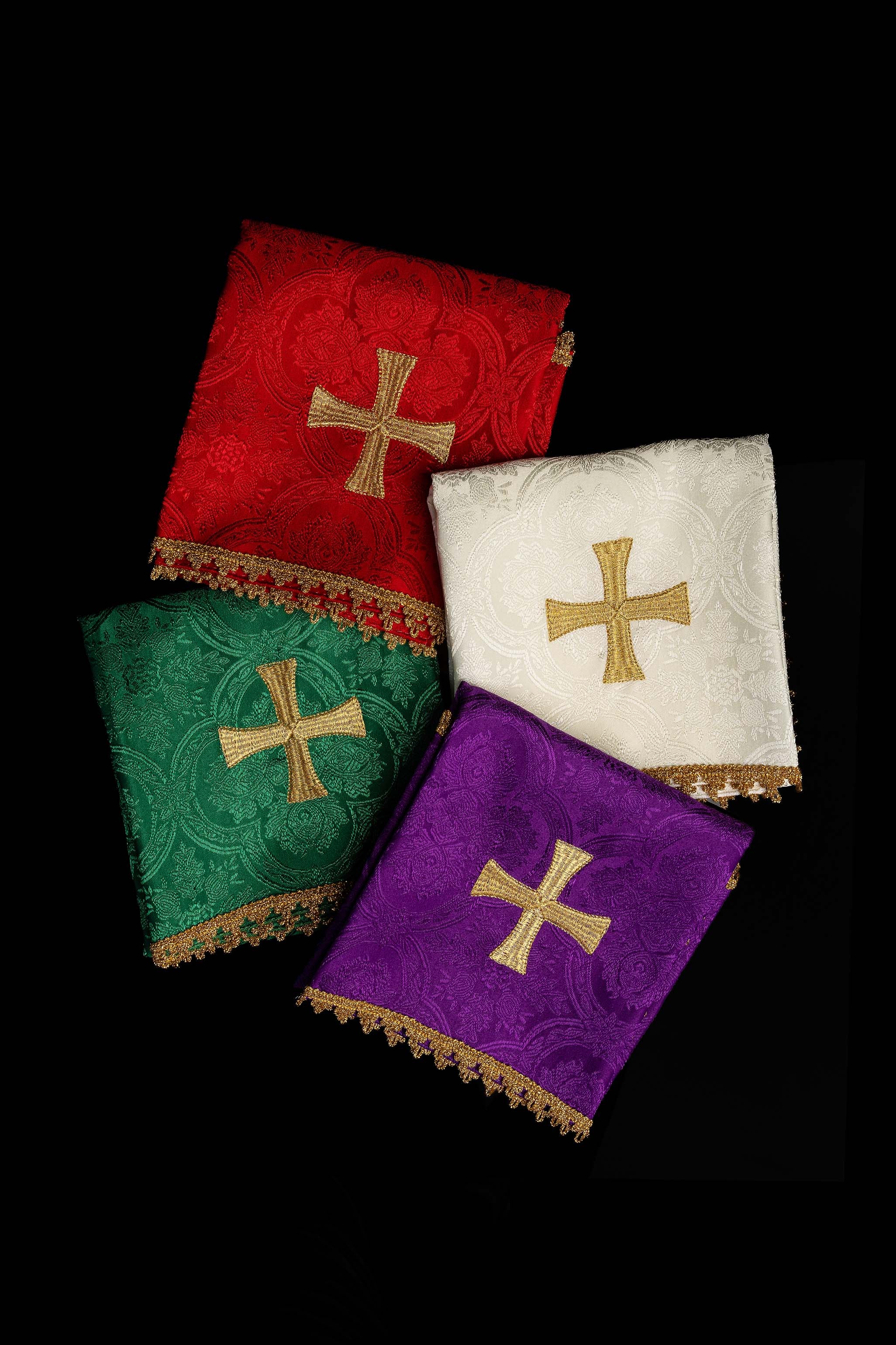 Sada žakárových závojov na kalich v štyroch liturgických farbách