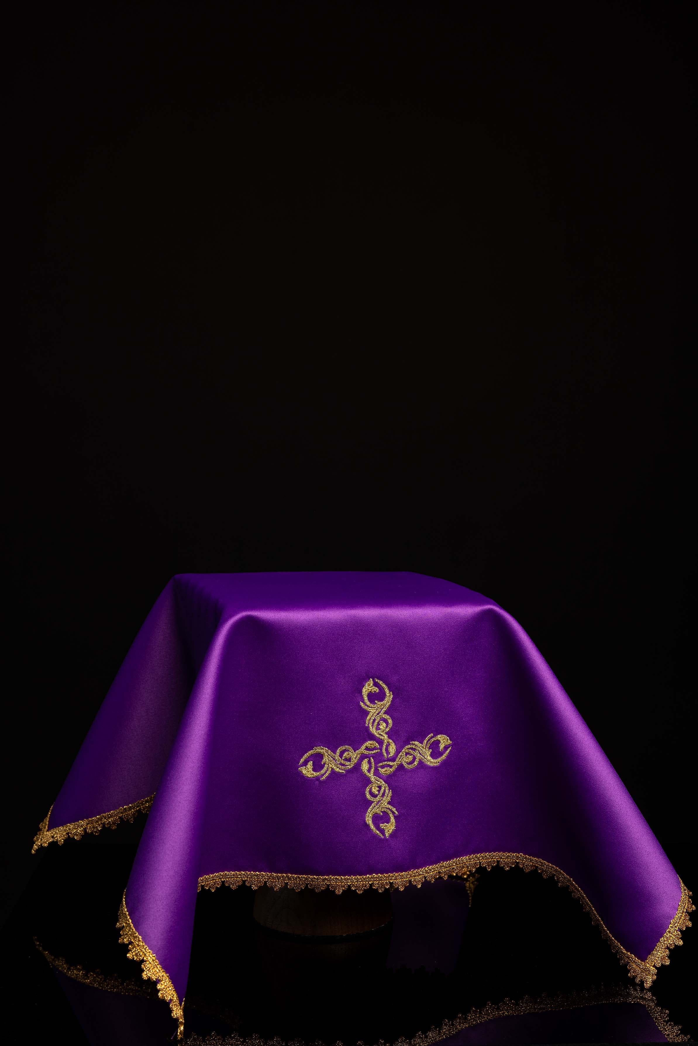 Sada závojov na kalich v štyroch liturgických farbách