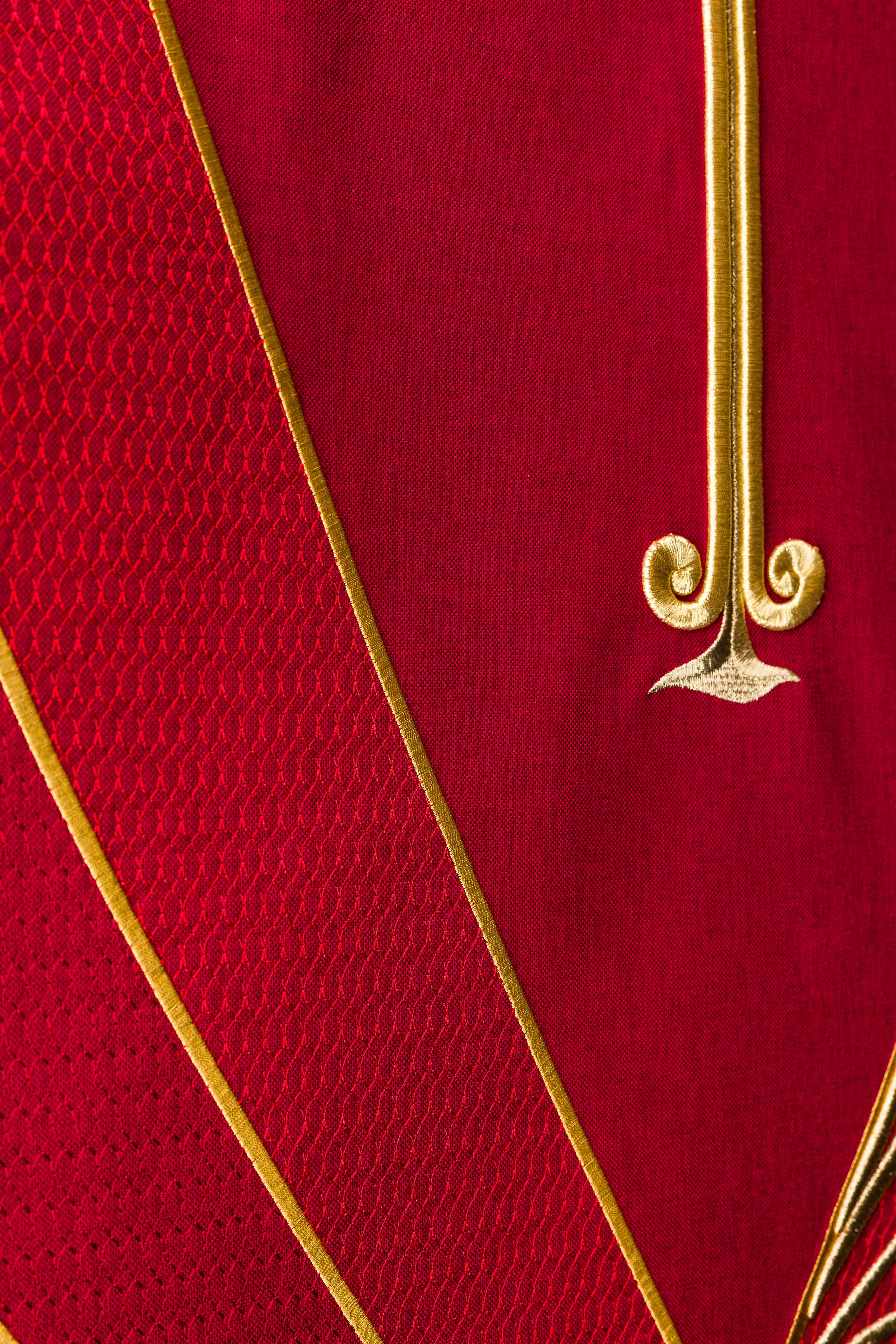 Serweta na lektorium z haftem PAX czerwona - ORNATY.PL