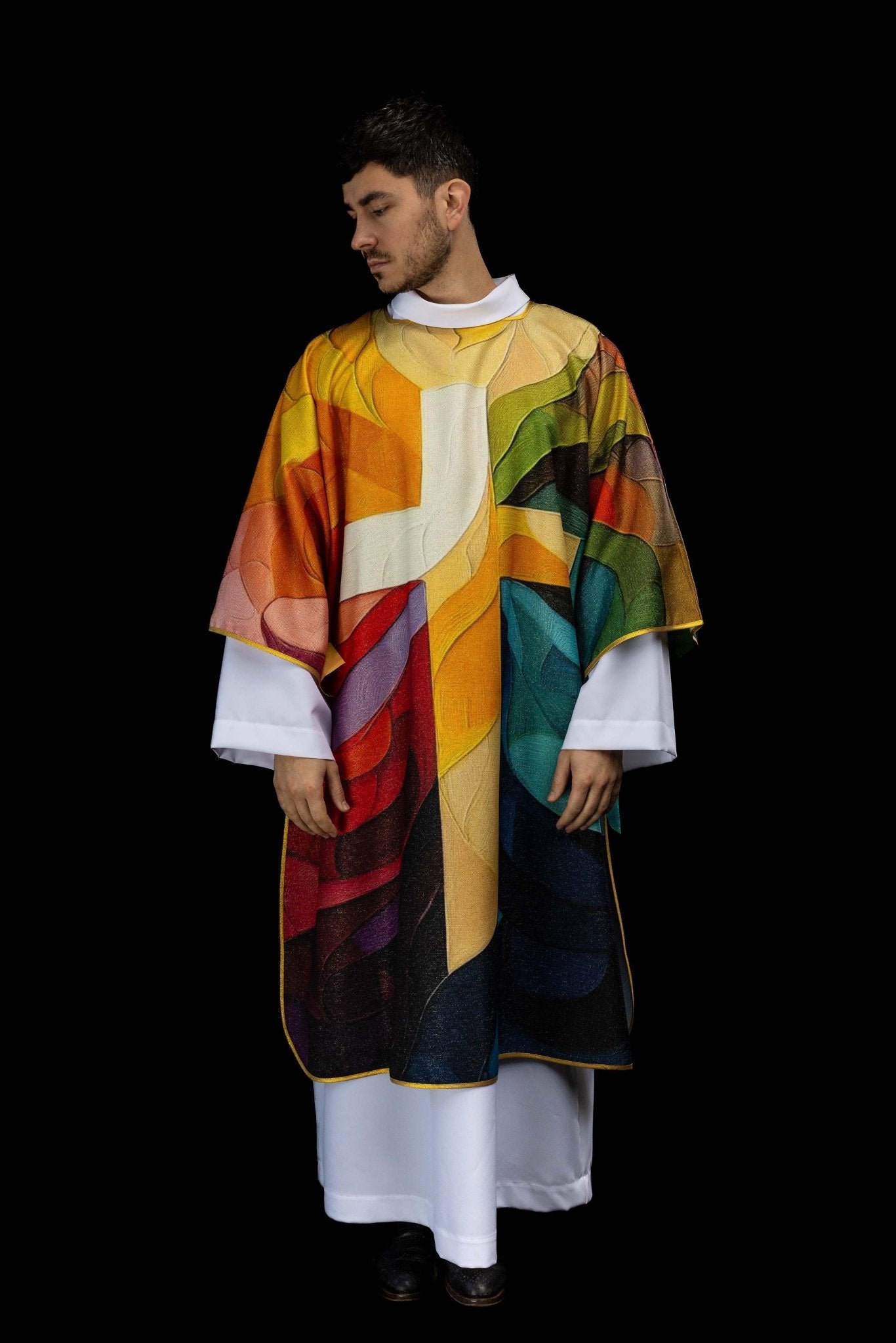 Dalmatyka drukowana kolorowa z motywem krzyża