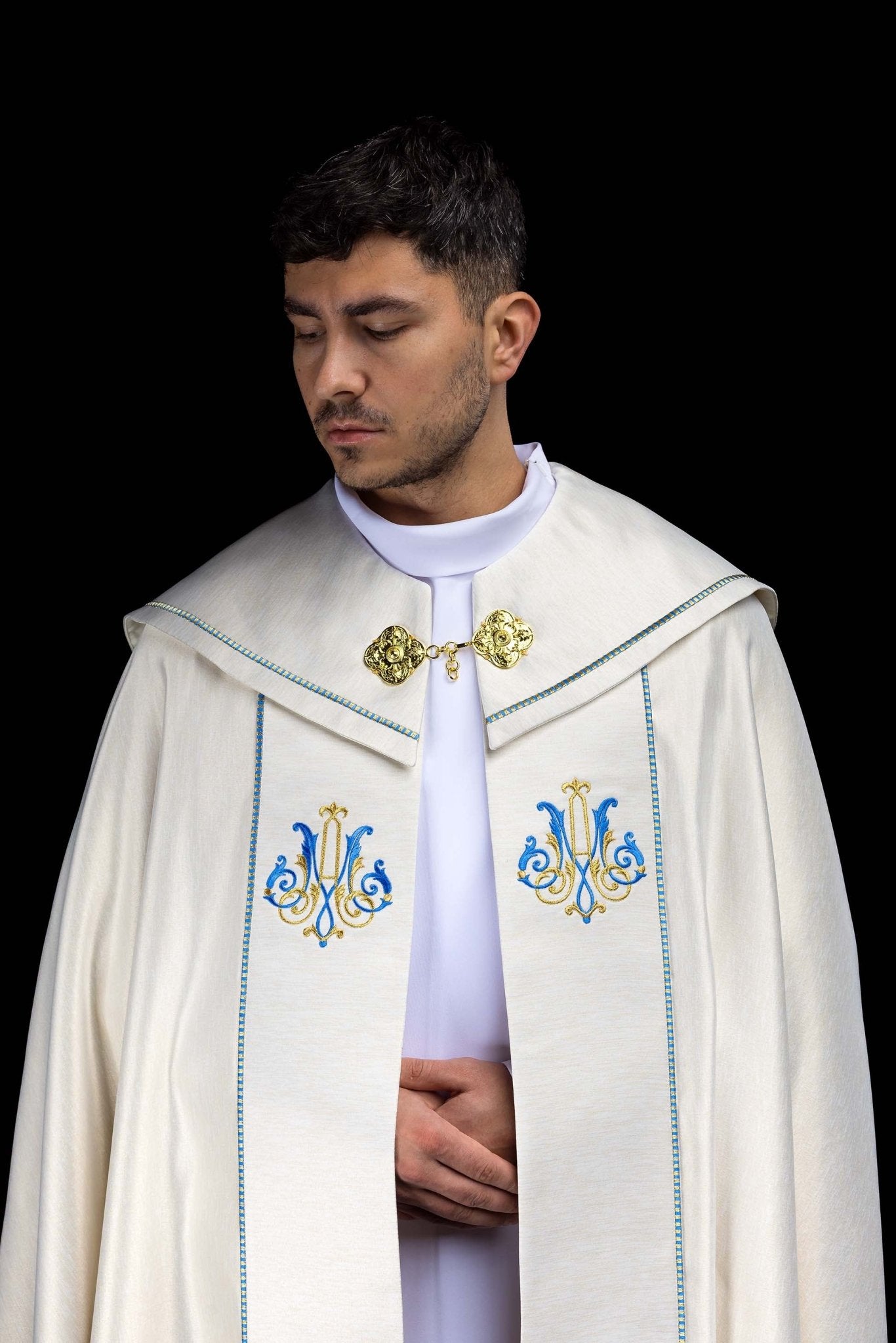 Kapa haftowana Maryjna Ecru