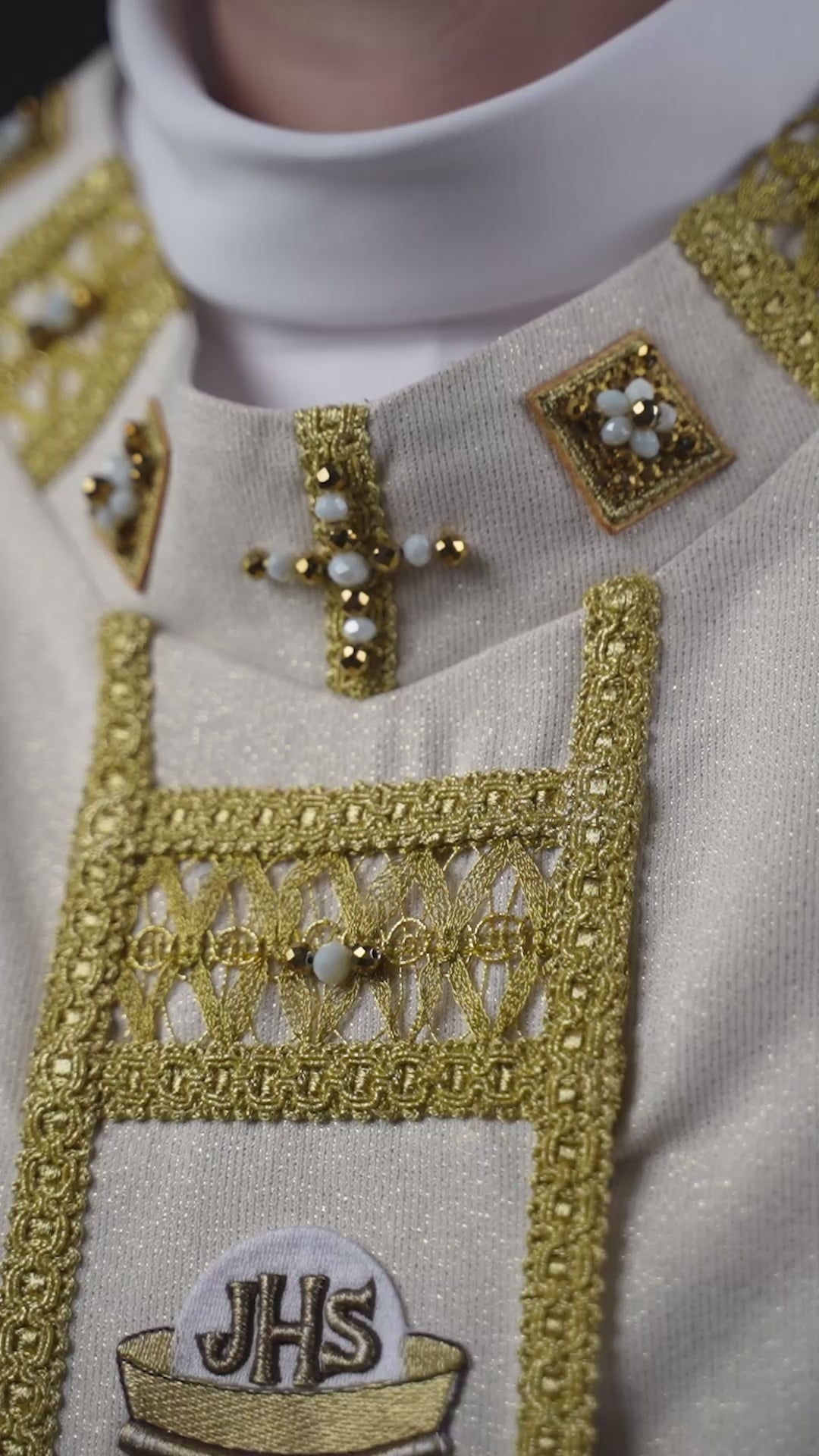 Ručne Vyrobený Ornátek s Prírodnými Kameňmi Handmade 7008