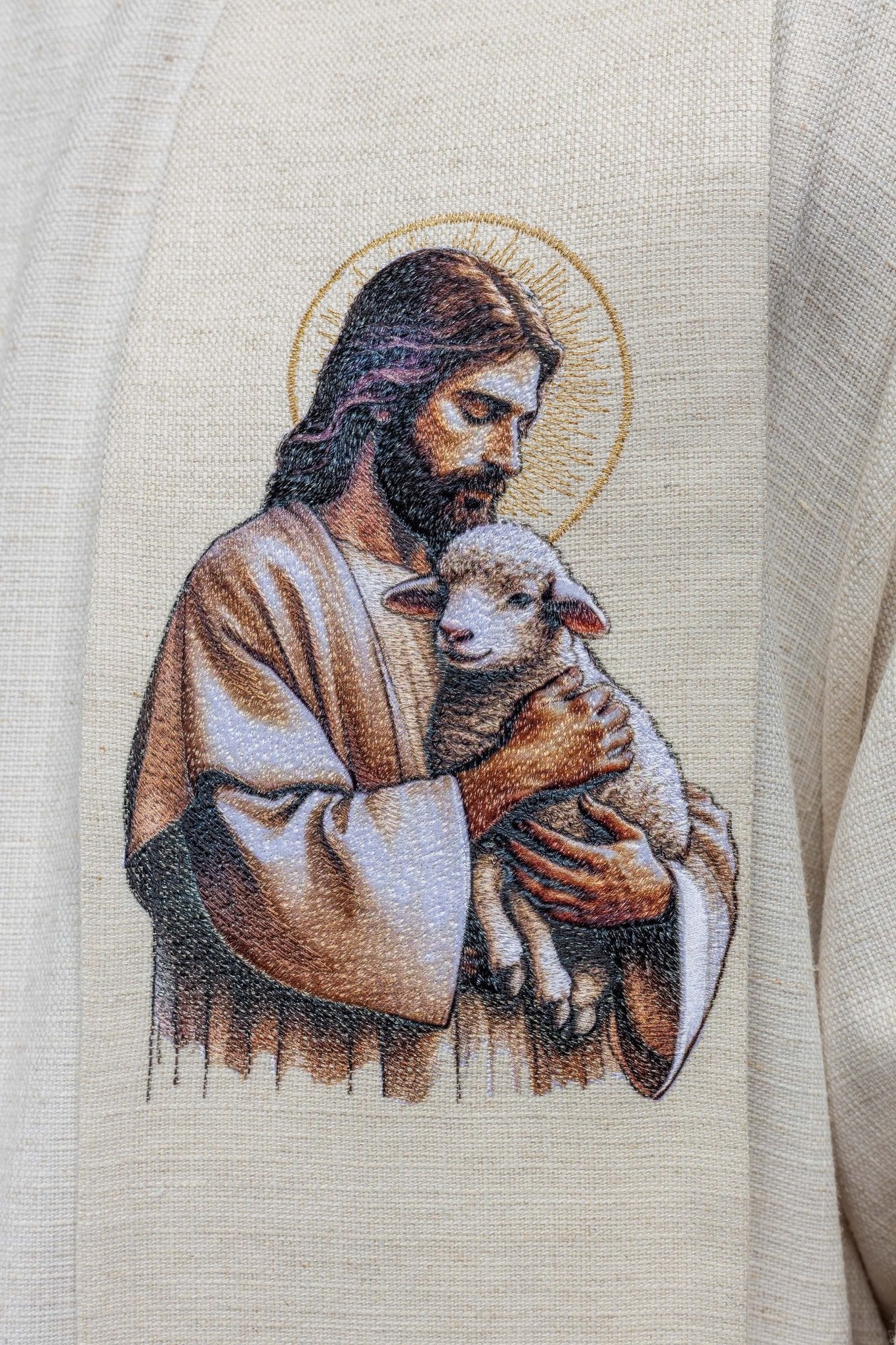 Stuła haftowana z wizerunkiem Jezusa Dobrego Pasterza z Barankiem